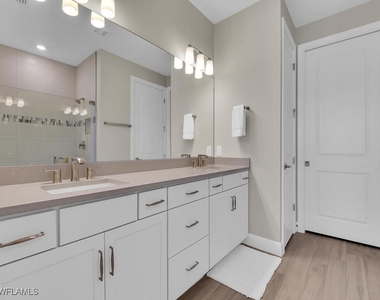 11694 Canal Grande Drive - Photo Thumbnail 19