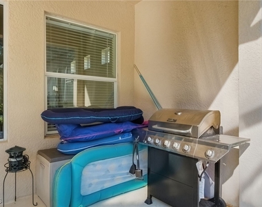 11225 Lithgow Lane - Photo Thumbnail 30