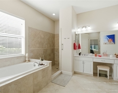 11225 Lithgow Lane - Photo Thumbnail 15