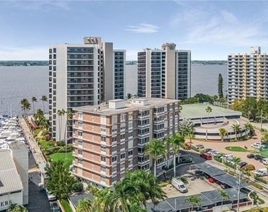 2350 W 1st Street - Photo Thumbnail 12