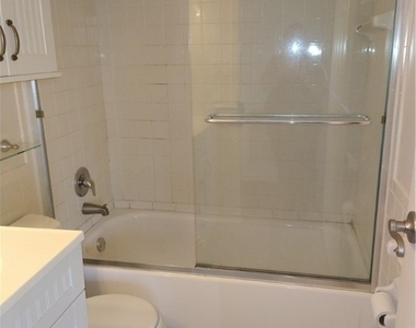 2350 W 1st Street - Photo Thumbnail 15