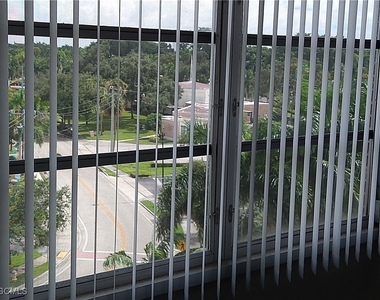 2350 W 1st Street - Photo Thumbnail 8