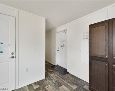 1038 Canopy Lane - Photo Thumbnail 11