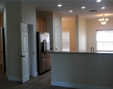 2054 Willow Branch Dr - Photo Thumbnail 3