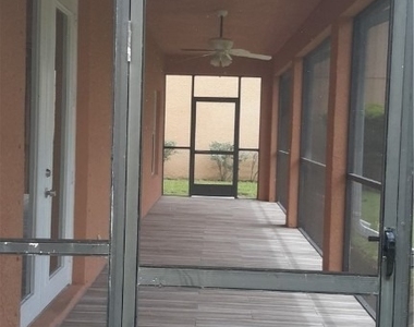 2054 Willow Branch Dr - Photo Thumbnail 5