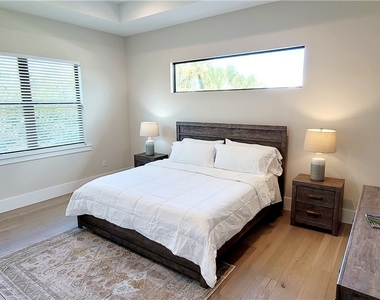 511 91st Avenue N - Photo Thumbnail 21
