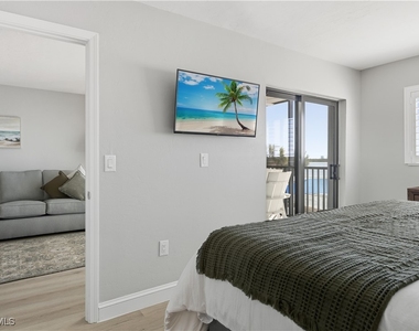 8350 Estero Boulevard - Photo Thumbnail 10
