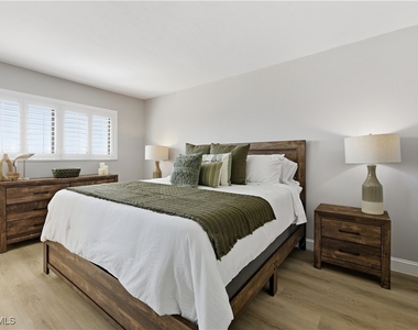 8350 Estero Boulevard - Photo Thumbnail 11