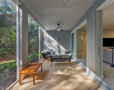 2640 Seychelles Circle - Photo Thumbnail 18