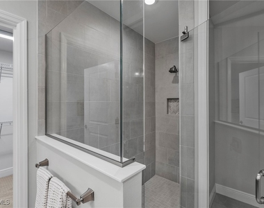 2640 Seychelles Circle - Photo Thumbnail 25