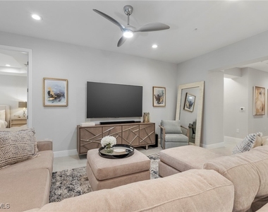 2640 Seychelles Circle - Photo Thumbnail 7