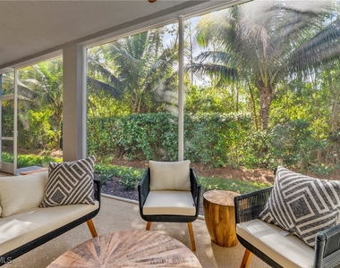 2640 Seychelles Circle - Photo Thumbnail 20
