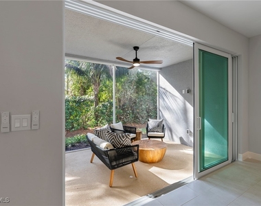 2640 Seychelles Circle - Photo Thumbnail 17