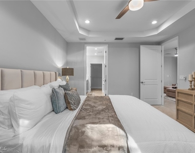 2640 Seychelles Circle - Photo Thumbnail 22