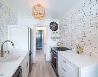 540 4th Avenue S - Photo Thumbnail 10