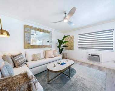 540 4th Avenue S - Photo Thumbnail 3