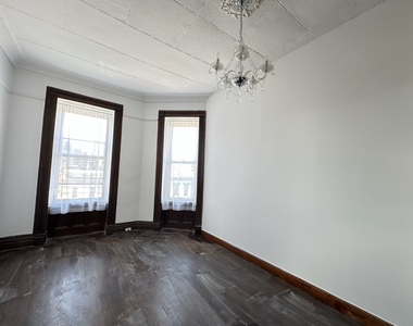 10 Suydam Street - Photo Thumbnail 5