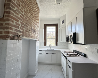 10 Suydam Street - Photo Thumbnail 2