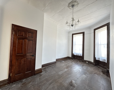 10 Suydam Street - Photo Thumbnail 4