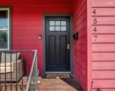 4547 Newberry Street - Photo Thumbnail 16