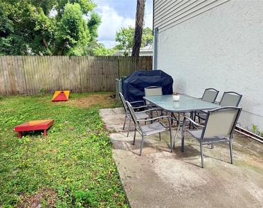 9402 N Semmes Street - Photo Thumbnail 8