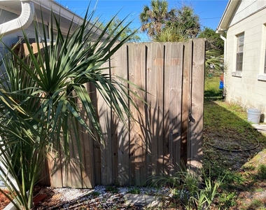 5609 1/2 Tangerine Avenue S - Photo Thumbnail 1