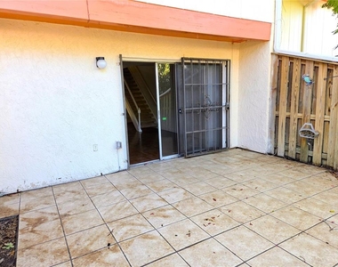 1635 58th Terrace S - Photo Thumbnail 19