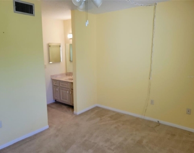 1635 58th Terrace S - Photo Thumbnail 14