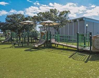 1635 58th Terrace S - Photo Thumbnail 27