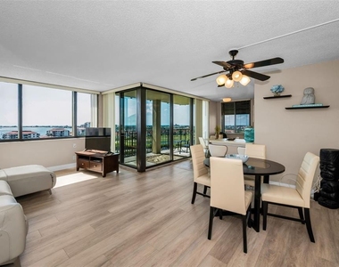6322 Palma Del Mar Boulevard S - Photo Thumbnail 5