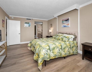 6322 Palma Del Mar Boulevard S - Photo Thumbnail 11