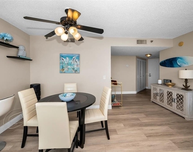 6322 Palma Del Mar Boulevard S - Photo Thumbnail 4