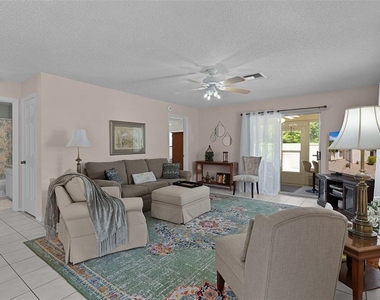 1330 La Jolla Circle - Photo Thumbnail 5