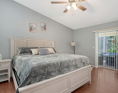 2246 Cork Oak Street W - Photo Thumbnail 24
