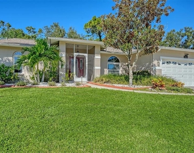 2246 Cork Oak Street W - Photo Thumbnail 4
