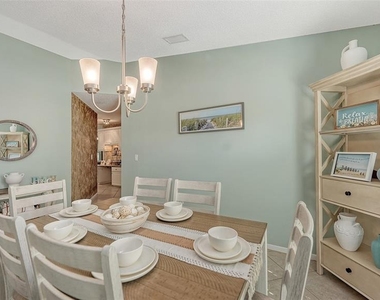 2246 Cork Oak Street W - Photo Thumbnail 8