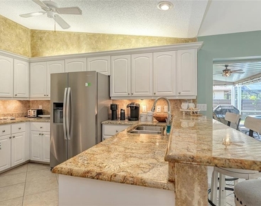 2246 Cork Oak Street W - Photo Thumbnail 18