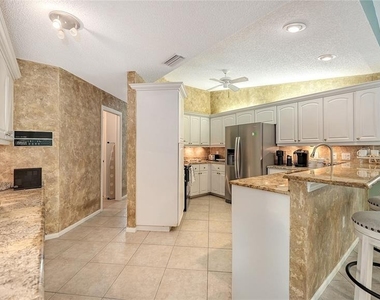 2246 Cork Oak Street W - Photo Thumbnail 19