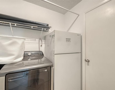 2246 Cork Oak Street W - Photo Thumbnail 38