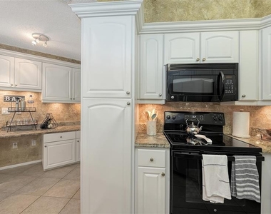2246 Cork Oak Street W - Photo Thumbnail 22