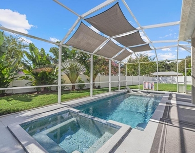 279 Avalon Road - Photo Thumbnail 8