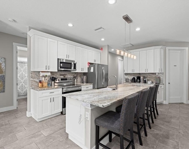 279 Avalon Road - Photo Thumbnail 28