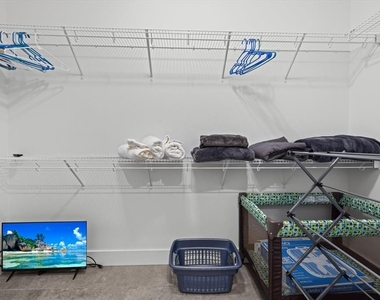 279 Avalon Road - Photo Thumbnail 16