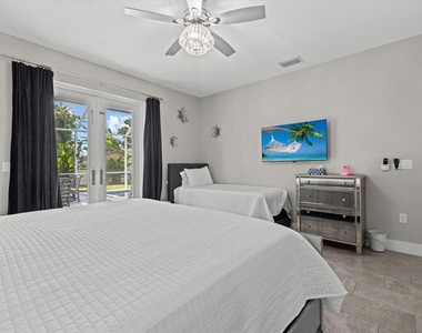 279 Avalon Road - Photo Thumbnail 18