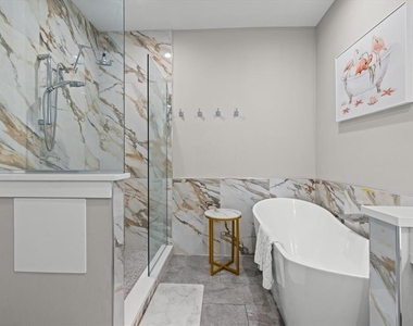 279 Avalon Road - Photo Thumbnail 13