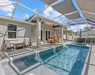 279 Avalon Road - Photo Thumbnail 10