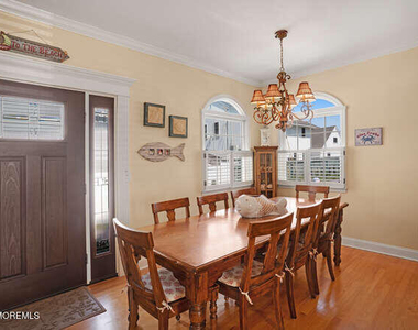 55 Barnegat Way - Photo Thumbnail 4