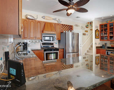 55 Barnegat Way - Photo Thumbnail 8