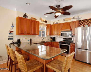 55 Barnegat Way - Photo Thumbnail 7