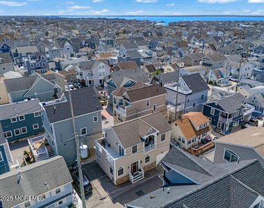 55 Barnegat Way - Photo Thumbnail 11